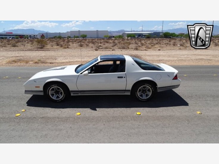 Thumbnail Photo undefined for 1983 Chevrolet Camaro Z28
